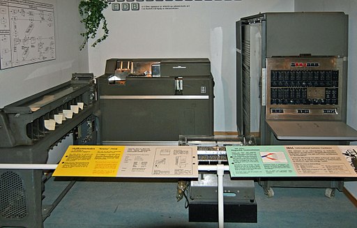 Primer ordenador que llegó a España